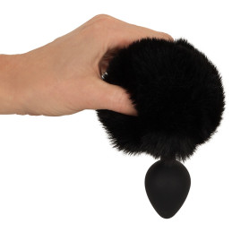 fluffy tail size M